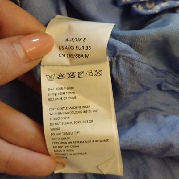 Bardot Paris Mini Flip Dress Blue Ditsy light blue white flowers ruffle hem XS - Picture 8 of 16